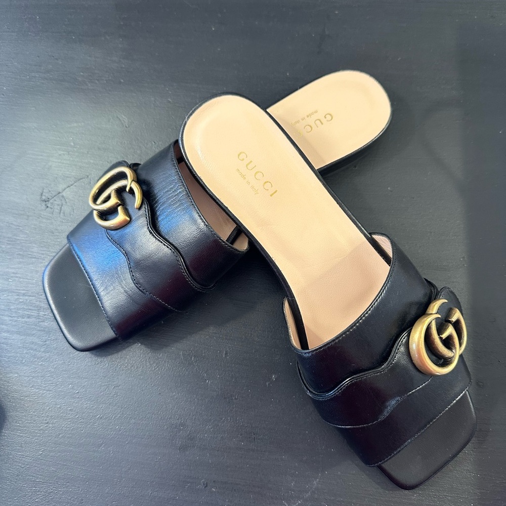 Never Worn Gucci Slides